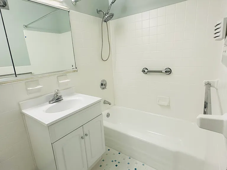1600 Hagys Ford Rd #3P — Photo 18