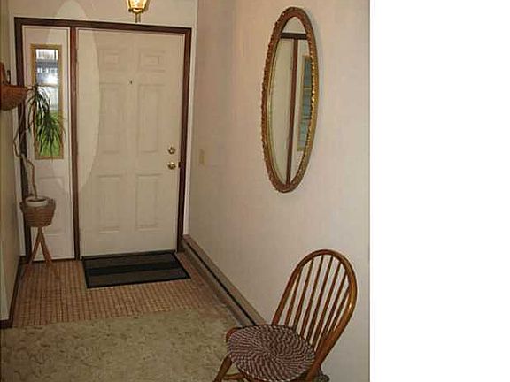 2nd image of 109 Sylvan St