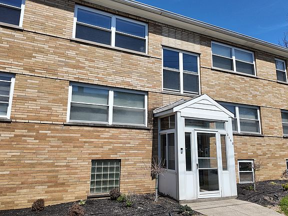 2nd image of 3160 Schubert Ave APT 1