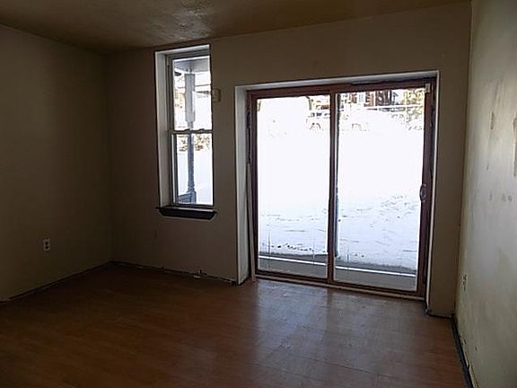 3rd image of 115 Wynoka St