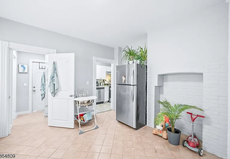 26 Hillside Ave — Photo 6