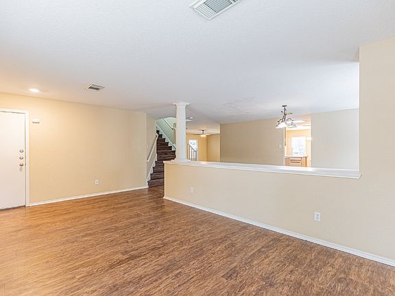 5th image of 416 Irongate Rdg