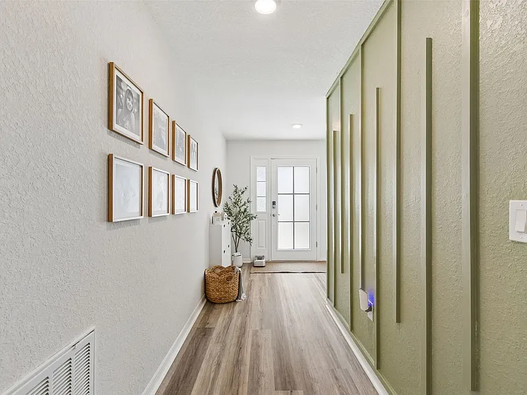 6981 Twisting Pines Loop — Photo 2