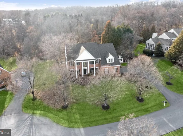 10312 Kingsway Ct, Ellicott City, MD 21042