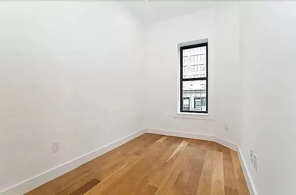 Rented by REAL New York | media 2