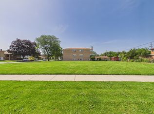 1638 N 32nd Ave, Melrose Park, IL 60160