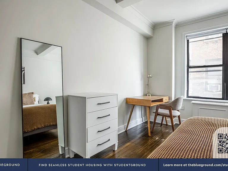 210 W 70th St #415 — Photo 10