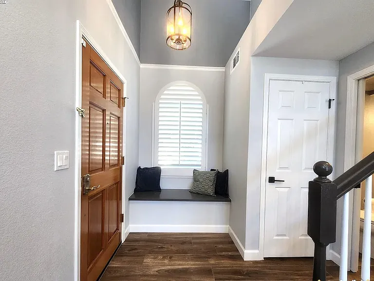 537 Ivy Pointe Cir — Photo 16