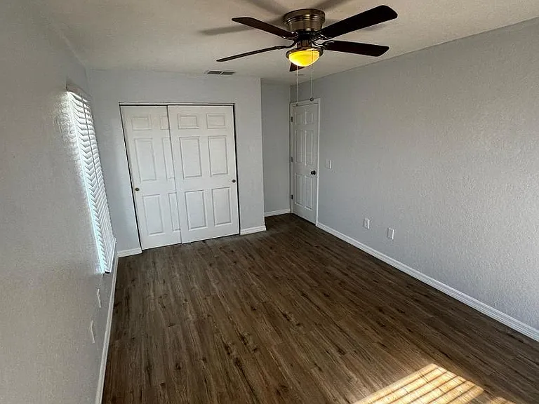 Unit Photo