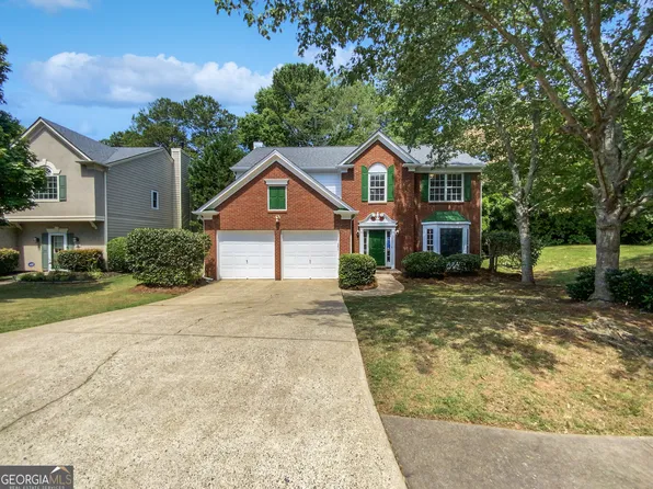5000 Foxberry Ln, Roswell, GA 30075