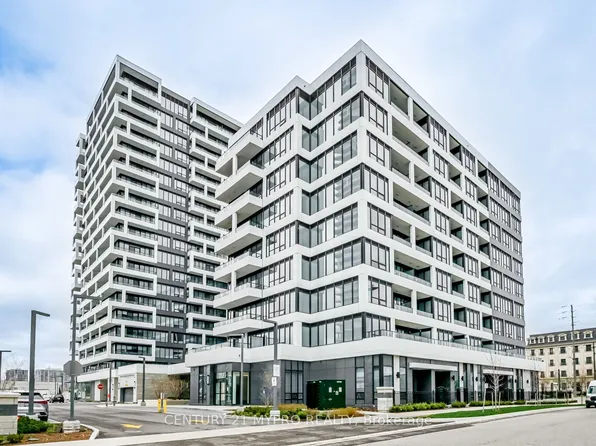 38 Water Walk Dr, Markham, ON