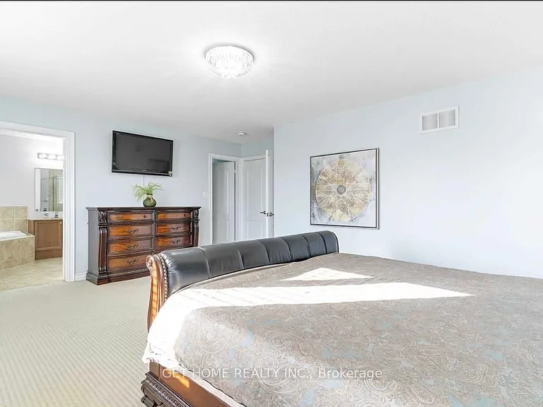 107 Fandango Dr #UPPER — Photo 28