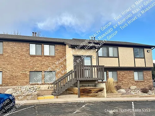 1120 Yuma St Photo 1