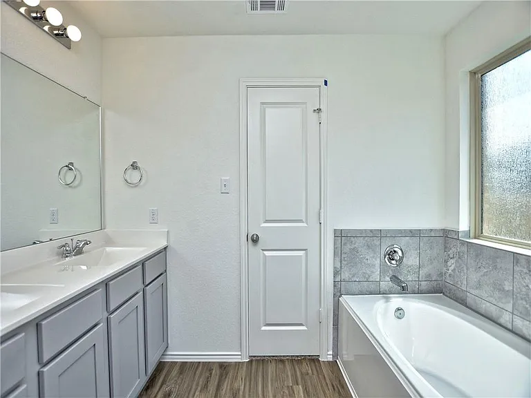 21413 Wilmiller Ln — Photo 19