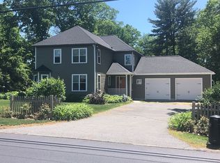 62 Ashland St, Holliston, MA 01746