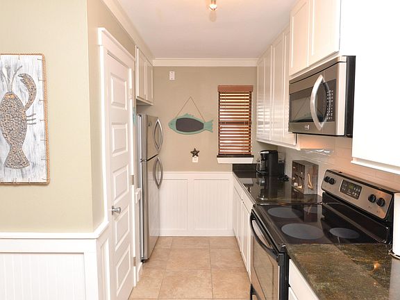 2nd image of 91 Norwood Dr Unit 21