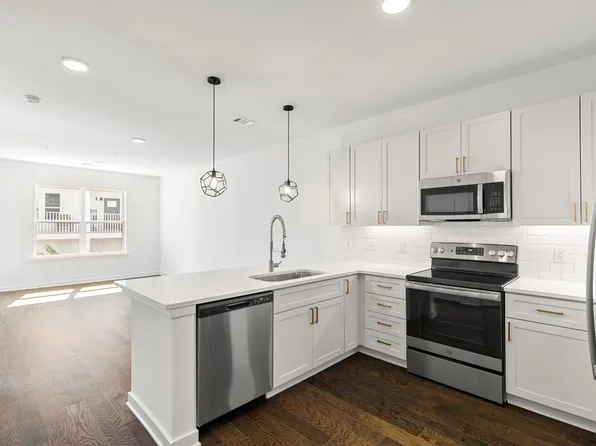 1677 54th Ave N #336, Nashville, TN 37209