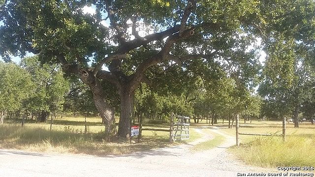 1st image of 755 Sherwood Forest Dr