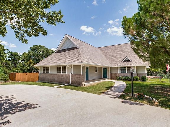 3rd image of 804 Sherrill Blvd