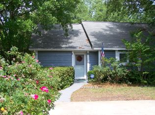 4 Thomas Walter Cir, Santee, SC 29142