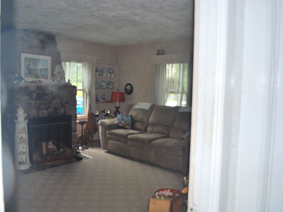 5th image of 6248 Spiegel Dr