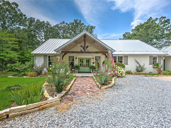 16182 Black Oak Quarry Rd, Fayetteville, AR 72701