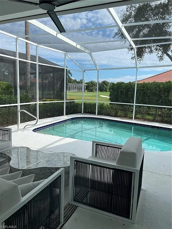 3 bed, 2.0 bath, 2218 sqft, $13,000 — Photo 3