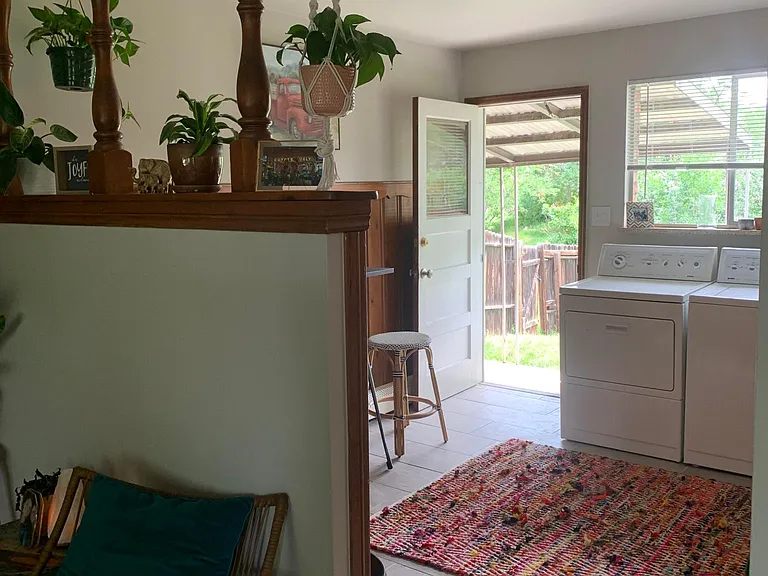 640 Ingalls St — Photo 10