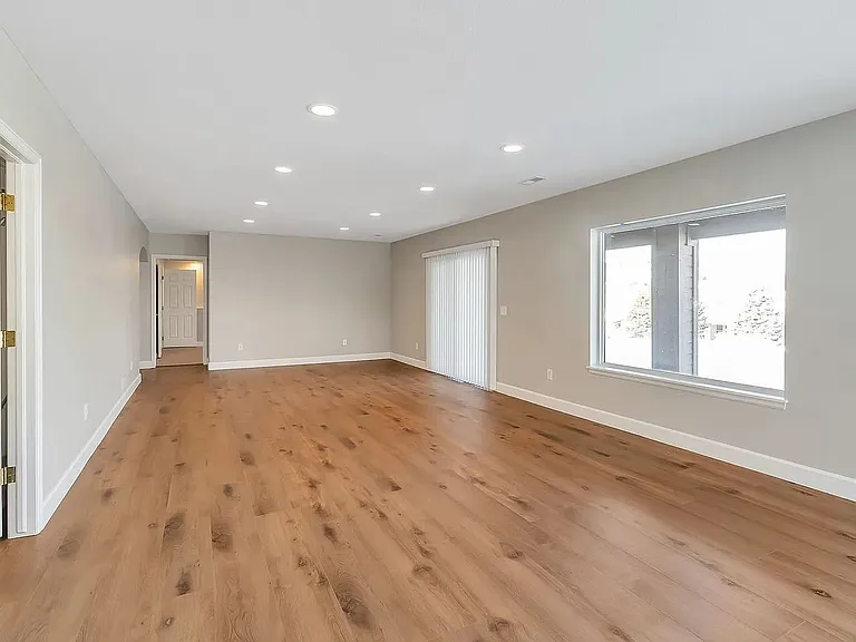 6893 Big Horn Trl — Photo 31
