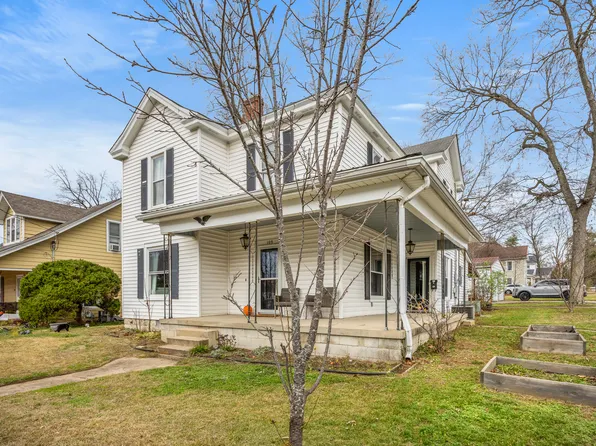 109 E Morrison St, Wilmore, KY 40390