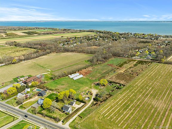 4th image of 1705 & 1709 Main Road