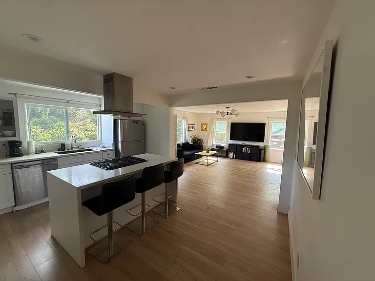 440 Wren Dr — Photo 15