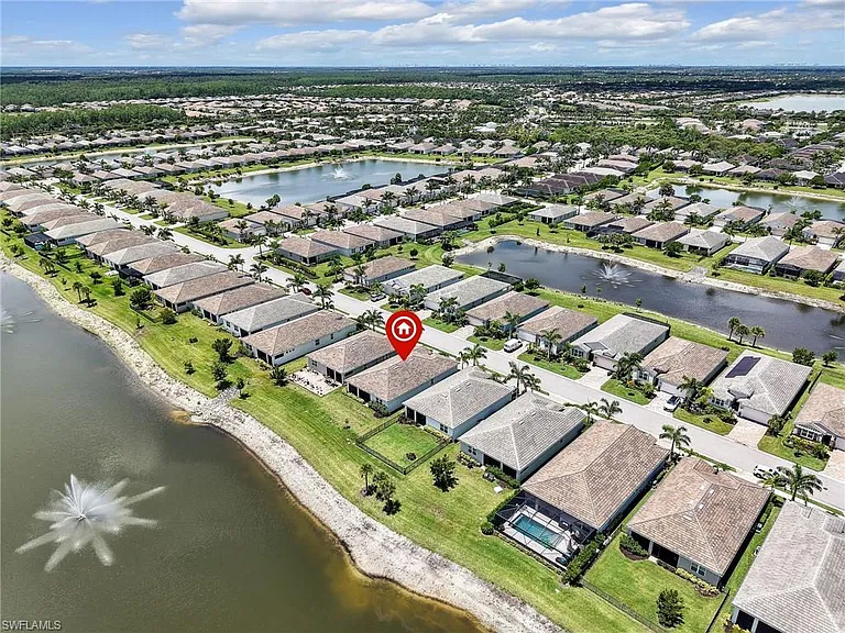 28029 Sanibel Sands St — Photo 33