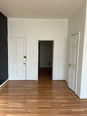 Rented by Omega Realty of Greenpoint | media 11