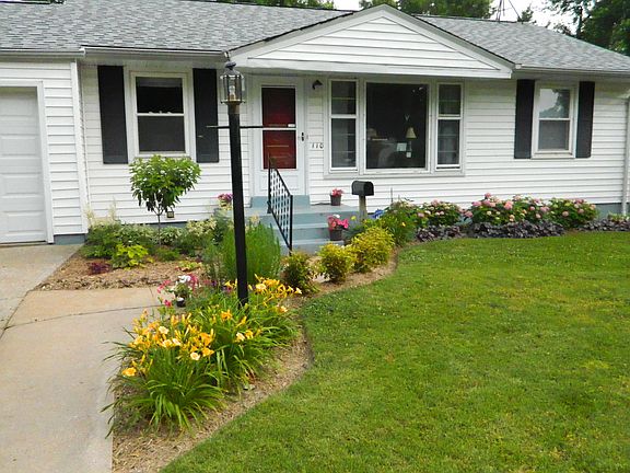 4th image of 110 Saint Nicholas Ln