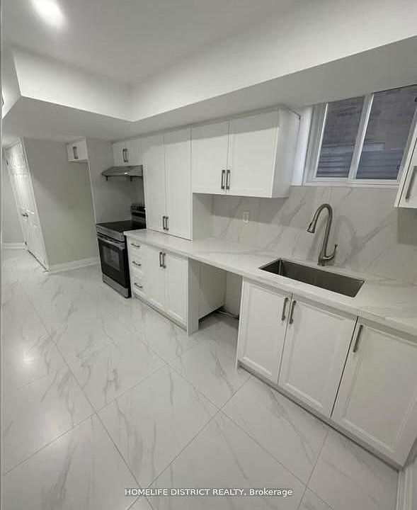 1st image of 51 Sharpe Cres