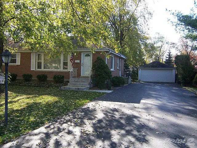 7409 W 108th Pl photo 1