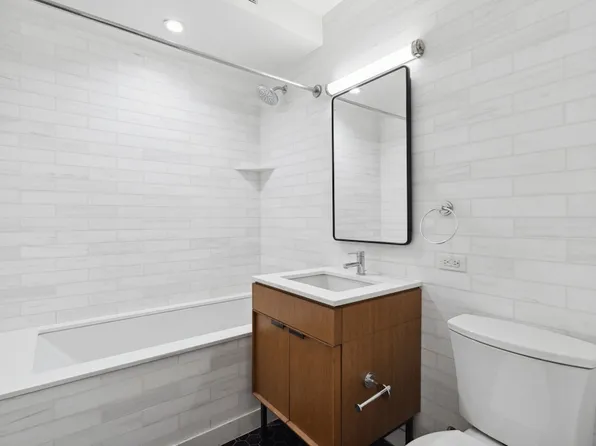 420 East 54th Street image 6 of 23