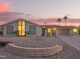 11005 W Crestbrook Dr, Sun City, AZ 85351