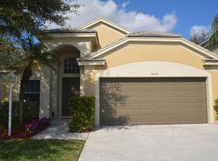 9893 N Grand Duke Cir, Tamarac, FL 33321