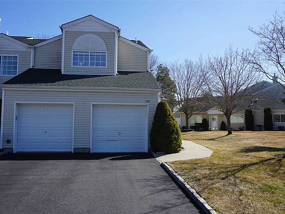 2nd image of 333 Prairie Ct