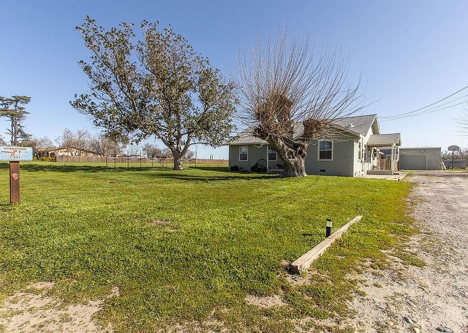 1st image of 7866 N Winton Way