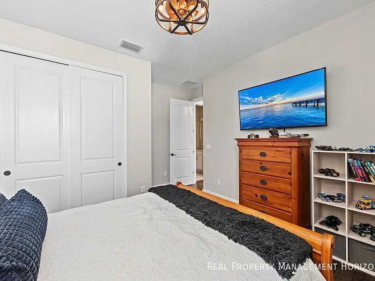 4430 Pond Brook Ct — Photo 50