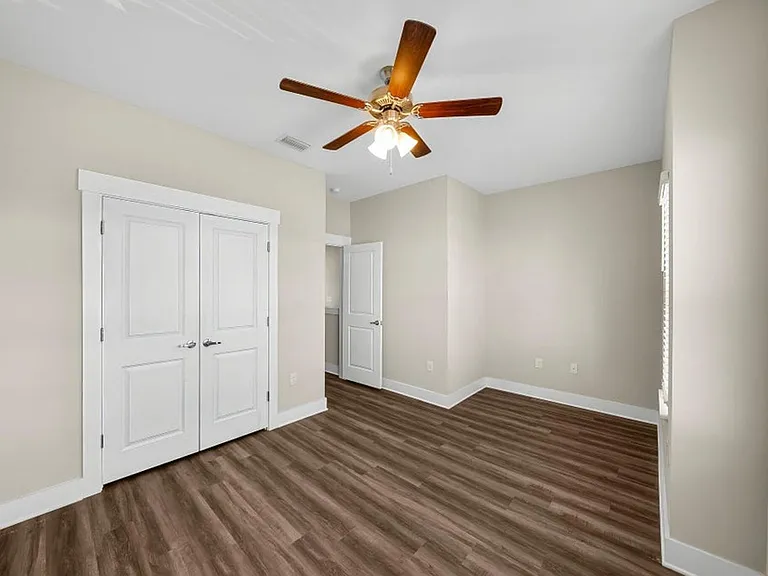 338 Date Palm Ln — Photo 13