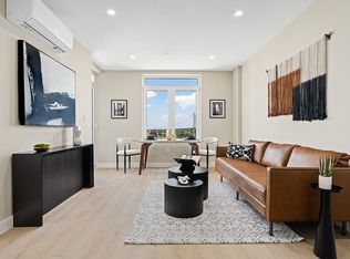26-15 4th St #9B, Astoria, NY