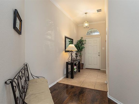 5th image of 5124 Escambia Ter