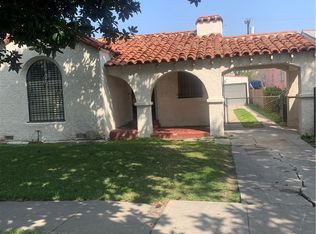 823 E 85th St, Los Angeles, CA 90001