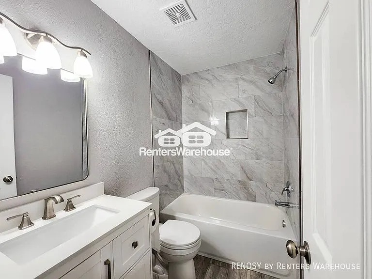 13427 Garden Grove St #750 — Photo 16