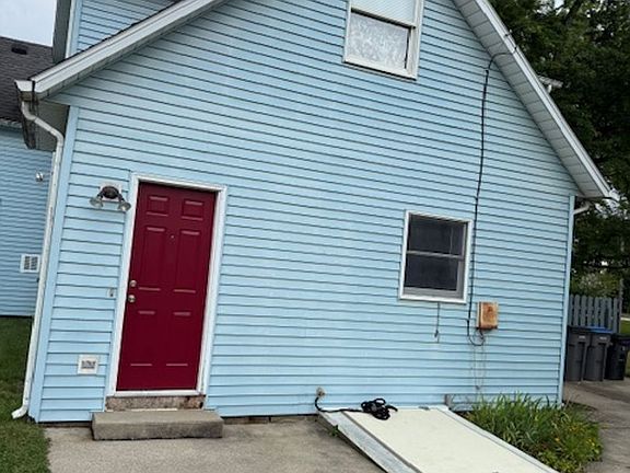 2nd image of 119 N 23rd St APT C