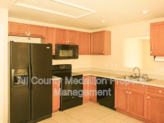 3rd image of 5124 30th St SW #M5124